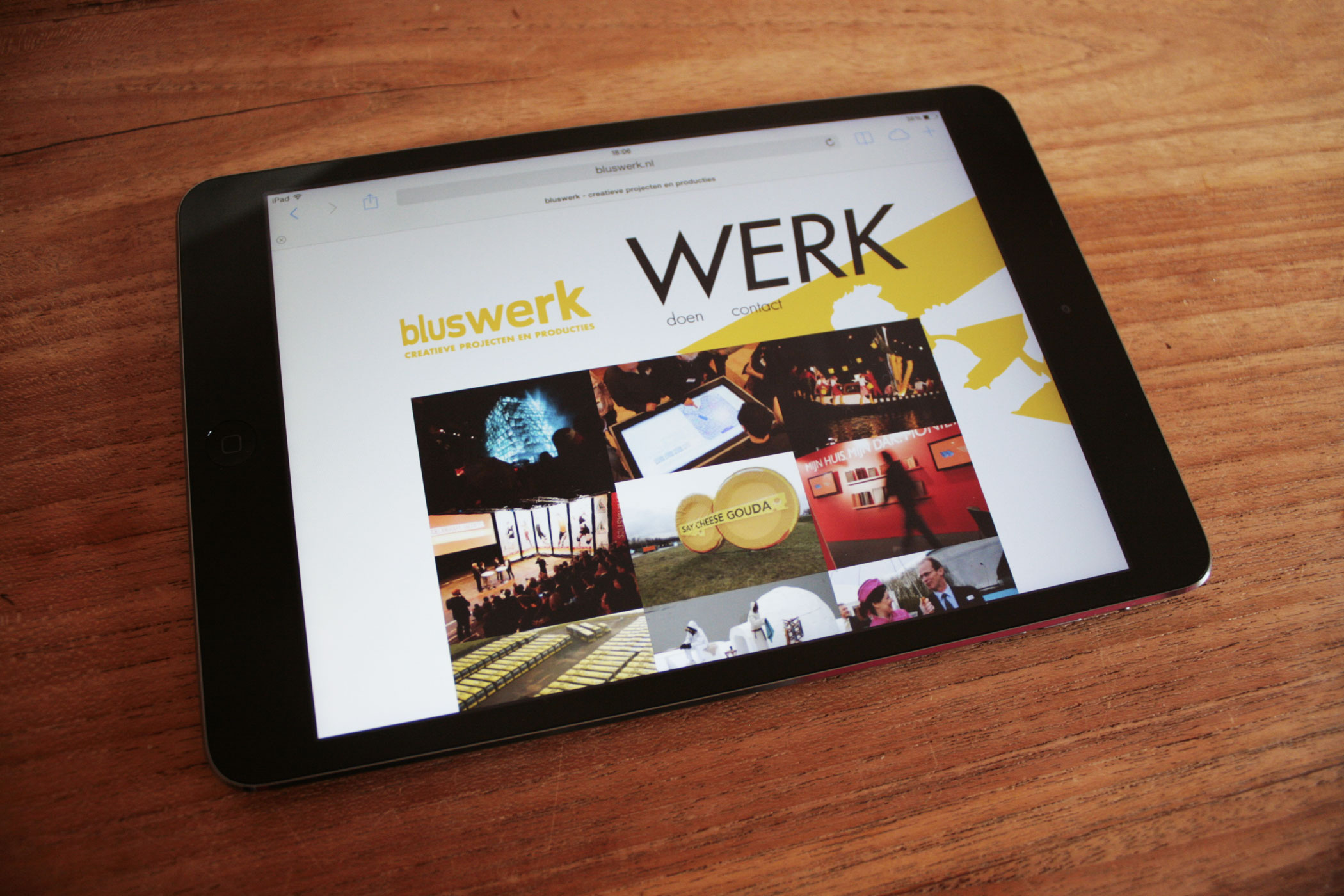 Bluswerk website tablet en dekstop